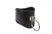 Кляпы, ошейники из кожи